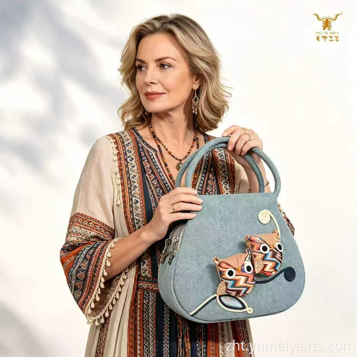 Handbag